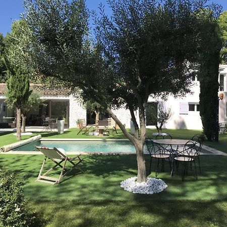 La Maison 1440 LʼIsle-sur-la-Sorgue Dış mekan fotoğraf