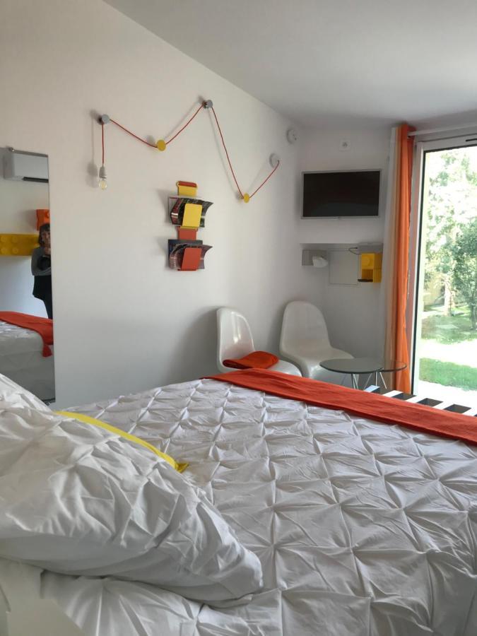 La Maison 1440 LʼIsle-sur-la-Sorgue Dış mekan fotoğraf